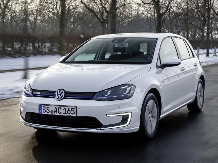  Volkswagen e-Golf 2013 года  (фото 13 из 24)